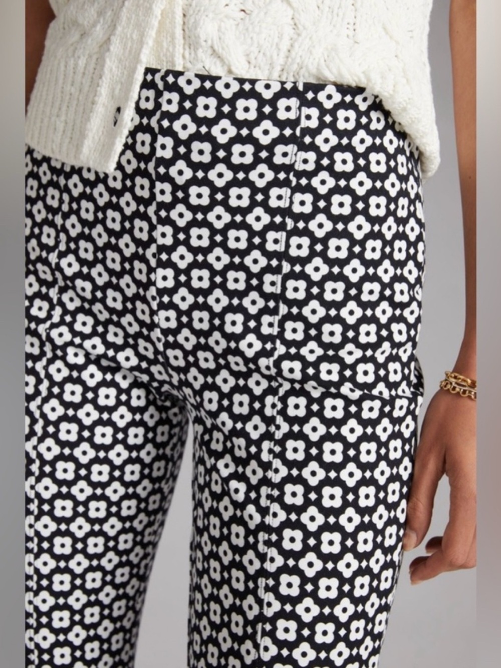 Anthropologie Maeve Kick Flare Pants Black White Floral Size S - Picture 4 of 6